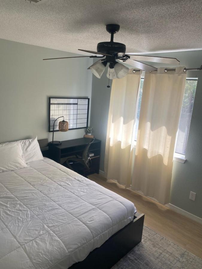 Modern 2 Bedroom Townhome Minutes From The Beach!! Fort Walton Beach Bagian luar foto